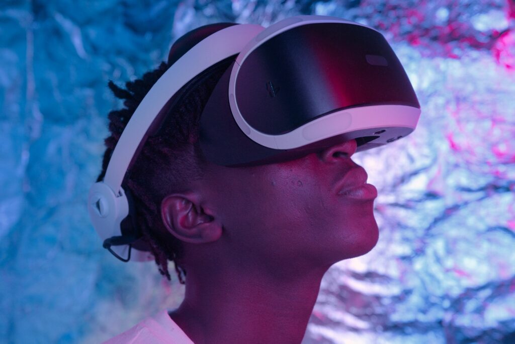 Yayaac Experience est une agence créative spécialisée dans l’influence, la gestion de talents, la stratégie digitale pour les marques